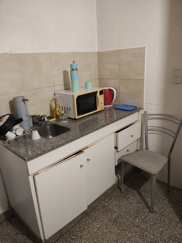 Larrea 1200 Barrio Norte Local 4  ambientes  En Venta -30