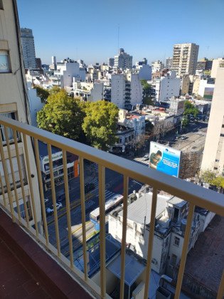 Departamento de 2 Ambientes con Balcon Terraza Super Luminosos